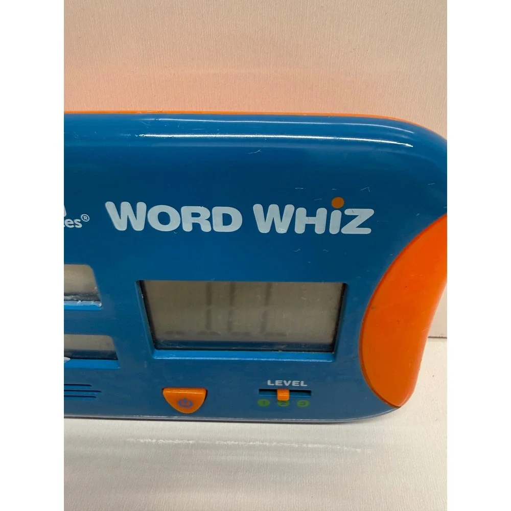 Learning Resources Word Whiz Electronic Flash Card Spelling Game LER8899